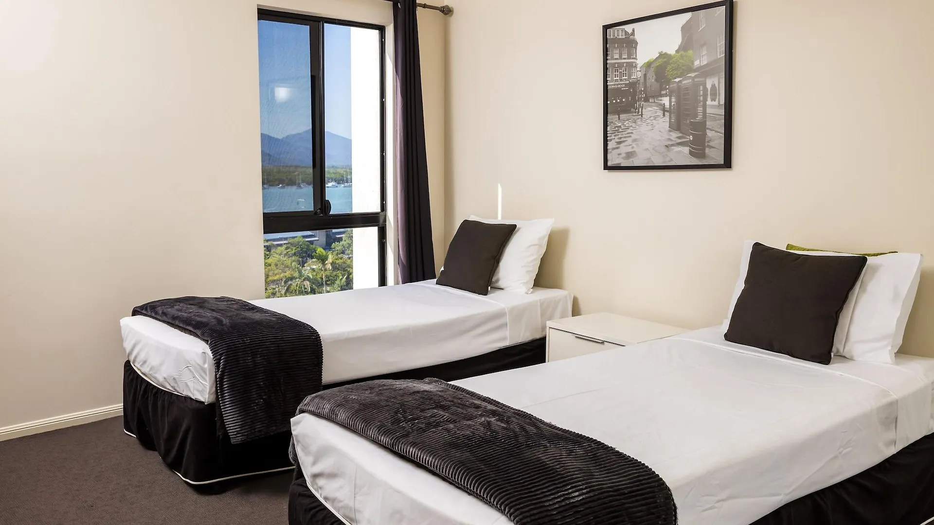 Jack And Newell Holiday Apartments Cairns 4*,  Australia
